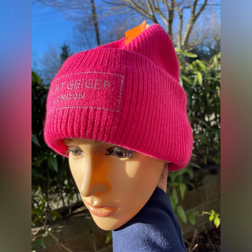 Kurt Geiger Vibrant Pink  Beanie. - Picture 7 of 15